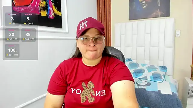 Snapshot of katty_femdom chatting on 07/05/26, 11:50 katty femdom online show from 07/05/26, 11:50