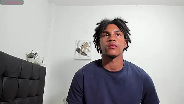 Snapshot of RoddyRich11 chatting on 09/14/25, 12:21 RoddyRich11 online show from 09/14/25, 12:21