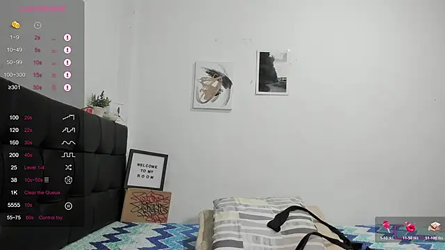 Snapshot of RoddyRich11 chatting on 10/25/25, 11:51 RoddyRich11 online show from 10/25/25, 11:51