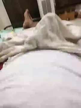 Snapshot of sids0 chatting on 03/06/26, 03:52 sids0 online show from 03/06/26, 03:52