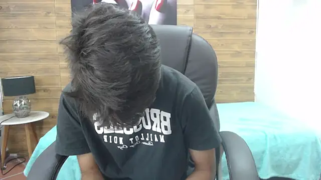 jhoellx online show from 02/04/25, 12:33