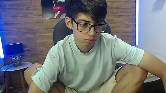 jhoellx online show from 02/07/25, 02:04