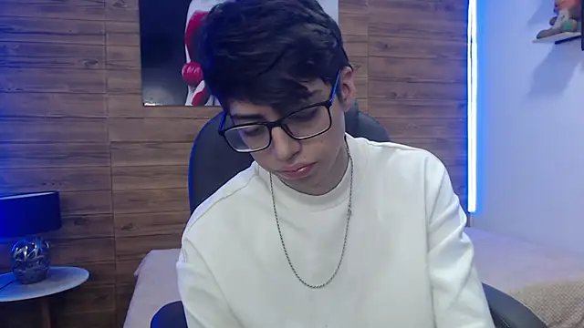 jhoellx online show from 02/08/25, 12:50