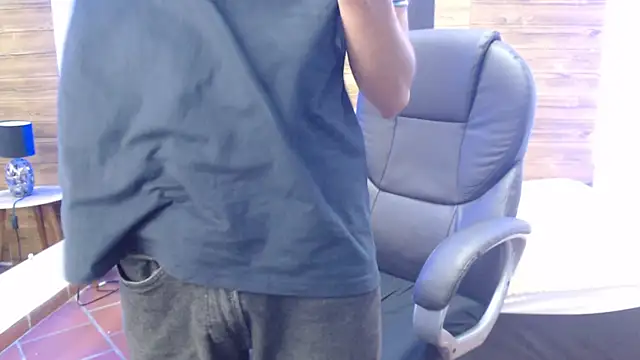 jhoellx online show from 02/13/25, 12:32