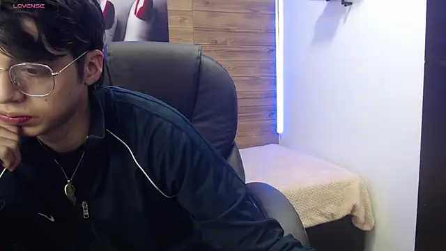 jhoellx online show from 02/20/25, 12:25