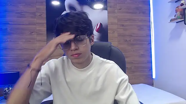 jhoellx online show from 03/01/25, 12:23