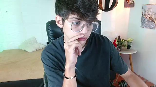 jhoellx online show from 03/02/25, 12:32