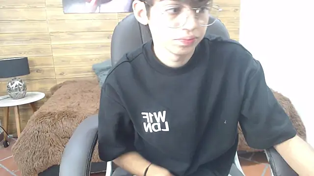 jhoellx online show from 03/08/25, 12:41