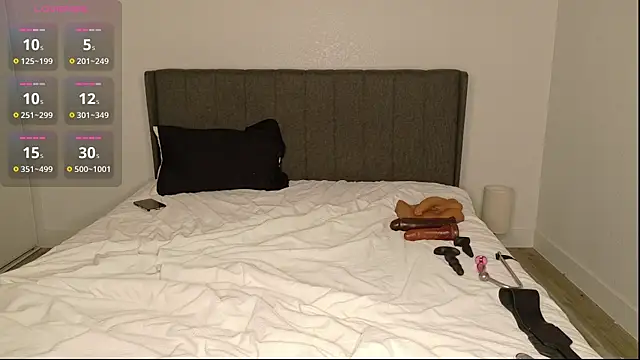 Snapshot of misscatxo chatting on 03/19/26, 05:55 misscatxo online show from 03/19/26, 05:55