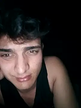 boy 3835 online show from 03/14/25, 03:15