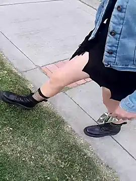 sophie banger online show from 10/25/25, 07:30