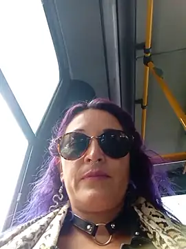 sophie banger online show from 11/20/25, 07:24