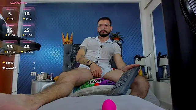 Snapshot of leondevereda chatting on 02/04/25, 01:34 leondevereda online show from 02/04/25, 01:34