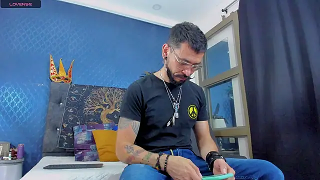 Snapshot of leondevereda chatting on 02/07/25, 10:41 leondevereda online show from 02/07/25, 10:41