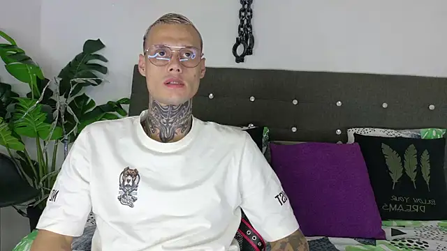 fucking sinner online show from 11/28/25, 06:16