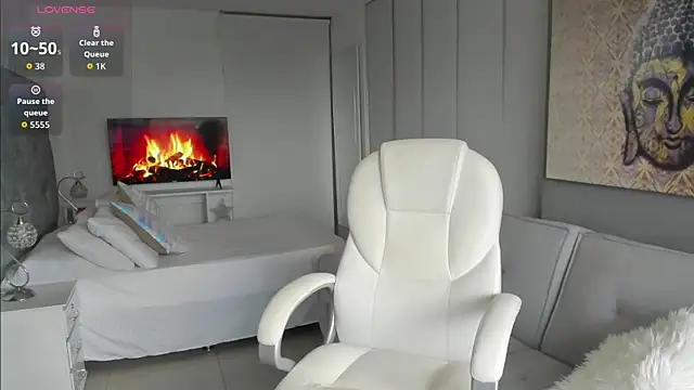 Missbeloved online show from 12/18/25, 09:54