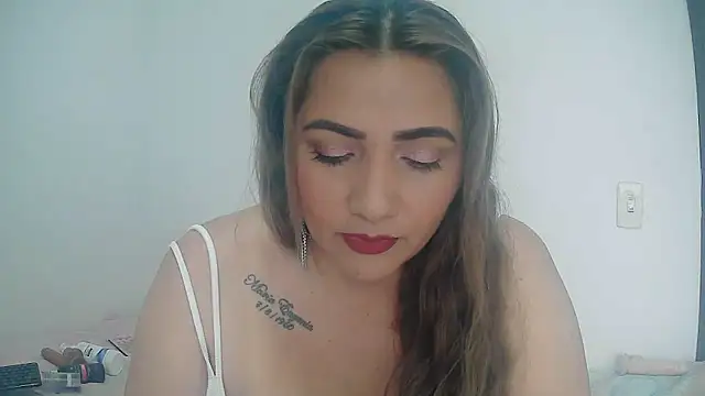 Paula-Harrison online show from 12/21/24, 12:49