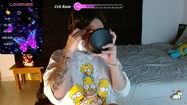 TRIXIE TANG28 online show from 11/24/25, 04:12