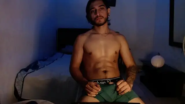 maxximus 100 online show from 01/28/25, 08:25