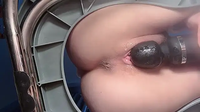 Krismil3 online show from 11/15/25, 11:54