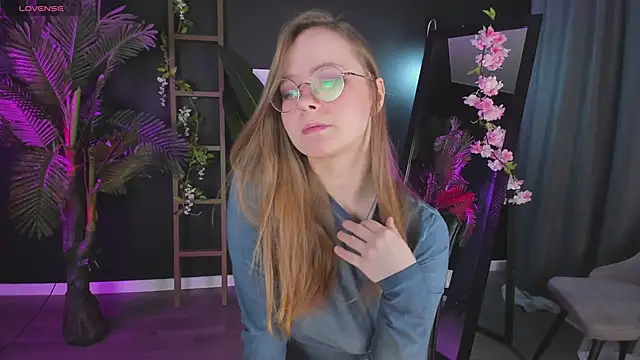 Snapshot of CassieCool chatting on 01/26/25, 08:45 CassieCool online show from 01/26/25, 08:45