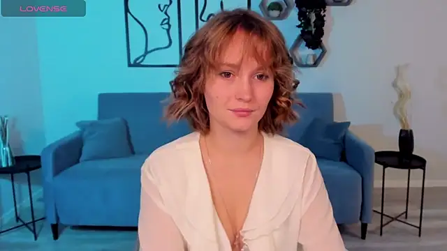 BritnieCute online show from 11/04/25, 05:06