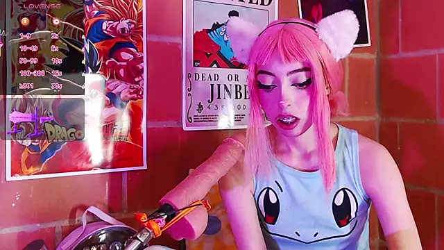 Snapshot of Yennastone chatting on 10/29/25, 06:37 Yennastone online show from 10/29/25, 06:37