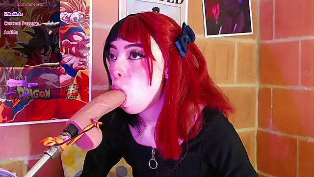 Snapshot of Yennastone chatting on 11/04/25, 06:23 Yennastone online show from 11/04/25, 06:23