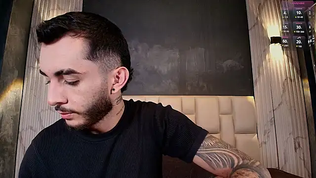 Snapshot of Marcelo_ruiz_ chatting on 06/01/26, 05:47 Marcelo ruiz online show from 06/01/26, 05:47
