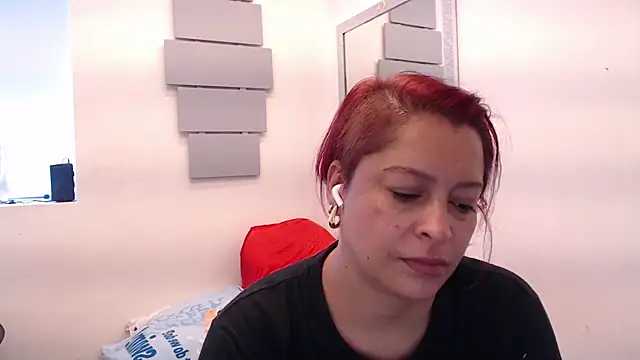 Snapshot of eva_twiss chatting on 07/18/26, 01:37 eva twiss online show from 07/18/26, 01:37
