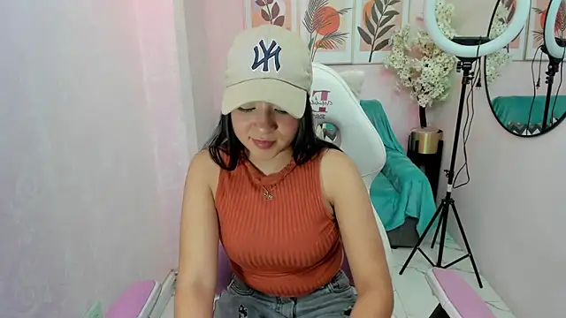 Zafiro t18 online show from 12/13/24, 10:13