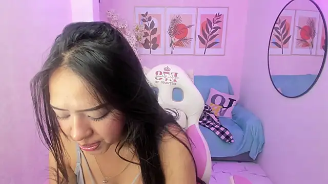 Zafiro t18 online show from 02/09/25, 03:45