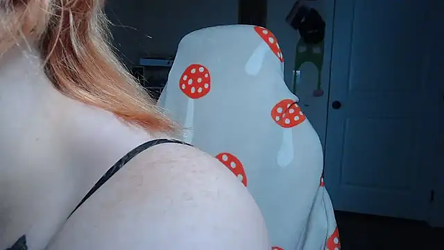 GoddessPinxx online show from 08/05/26, 09:28