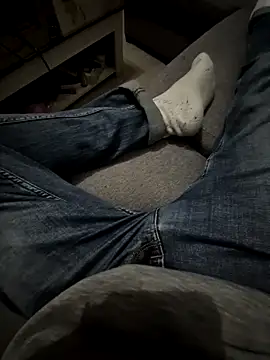 Snapshot of Bretoncool chatting on 03/01/25, 04:04 Bretoncool online show from 03/01/25, 04:04