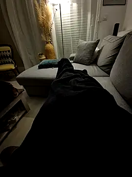 Snapshot of Bretoncool chatting on 03/01/25, 07:59 Bretoncool online show from 03/01/25, 07:59