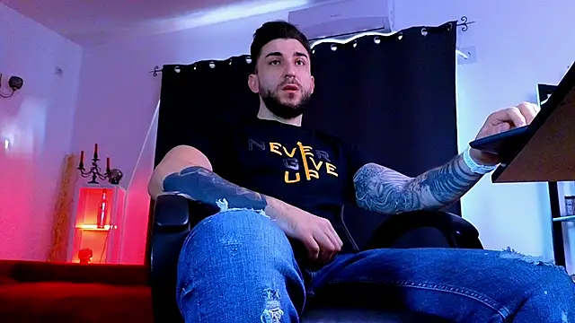 MightyAaron66 online show from 04/29/26, 04:49