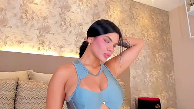 Snapshot of JadaKai chatting on 03/05/25, 11:38 JadaKai online show from 03/05/25, 11:38