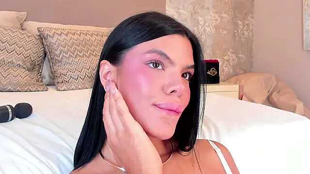 Snapshot of JadaKai chatting on 03/13/25, 04:16 JadaKai online show from 03/13/25, 04:16