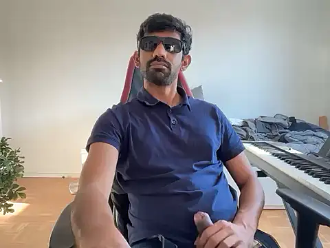 dominanthubby online show from 04/25/26, 04:37
