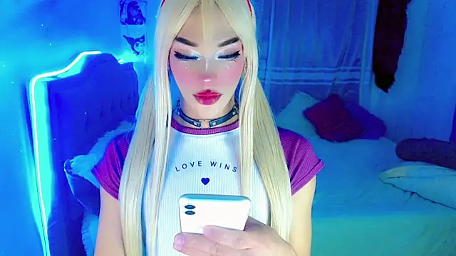 Snapshot of Amaya_girl chatting on 12/25/24, 01:41 Amaya girl online show from 12/25/24, 01:41