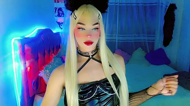 Snapshot of Amaya_girl chatting on 01/12/25, 03:17 Amaya girl online show from 01/12/25, 03:17