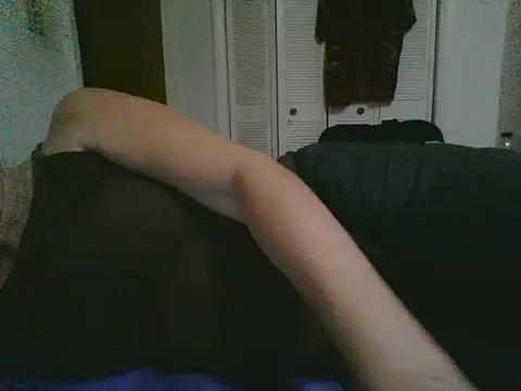 Emilylyn2501 online show from 10/25/25, 02:08