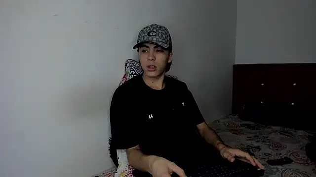 Snapshot of HeellBoy_ chatting on 02/26/26, 09:19 HeellBoy online show from 02/26/26, 09:19