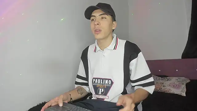 Snapshot of HeellBoy_ chatting on 05/07/26, 06:30 HeellBoy online show from 05/07/26, 06:30