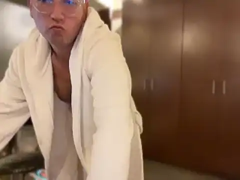 alanan881 online show from 03/02/25, 09:31