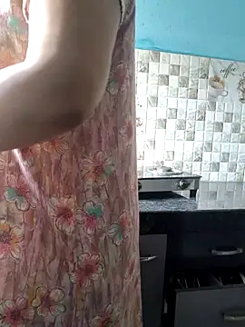 Snapshot of samitasharma chatting on 02/03/26, 06:40 samitasharma online show from 02/03/26, 06:40