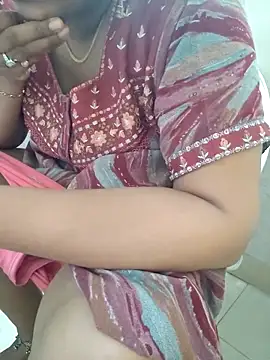 Snapshot of samitasharma chatting on 02/04/26, 04:29 samitasharma online show from 02/04/26, 04:29