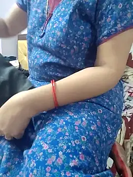 Snapshot of samitasharma chatting on 02/05/26, 02:11 samitasharma online show from 02/05/26, 02:11