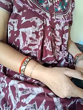 Snapshot of samitasharma chatting on 02/25/26, 05:28 samitasharma online show from 02/25/26, 05:28