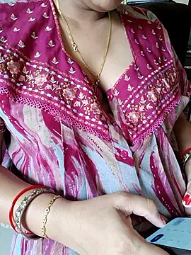 Snapshot of samitasharma chatting on 02/27/26, 04:45 samitasharma online show from 02/27/26, 04:45